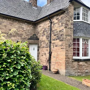 https://charming-detached-house-in-newington.edinburghhotelsuk.org