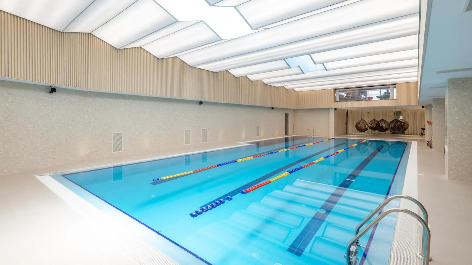 Spa & Pool - Studio Apartments 365 تيرانا