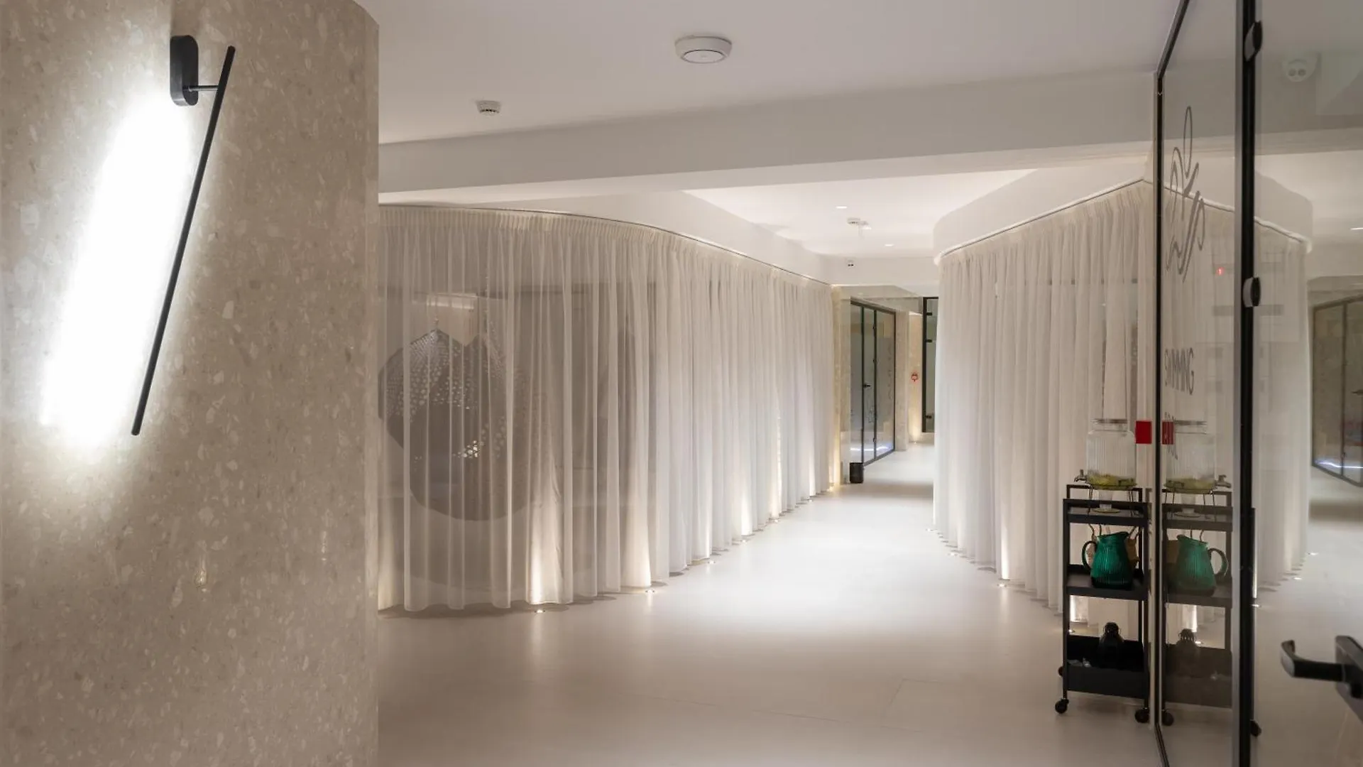 Spa & Pool - Studio Apartments 365 تيرانا